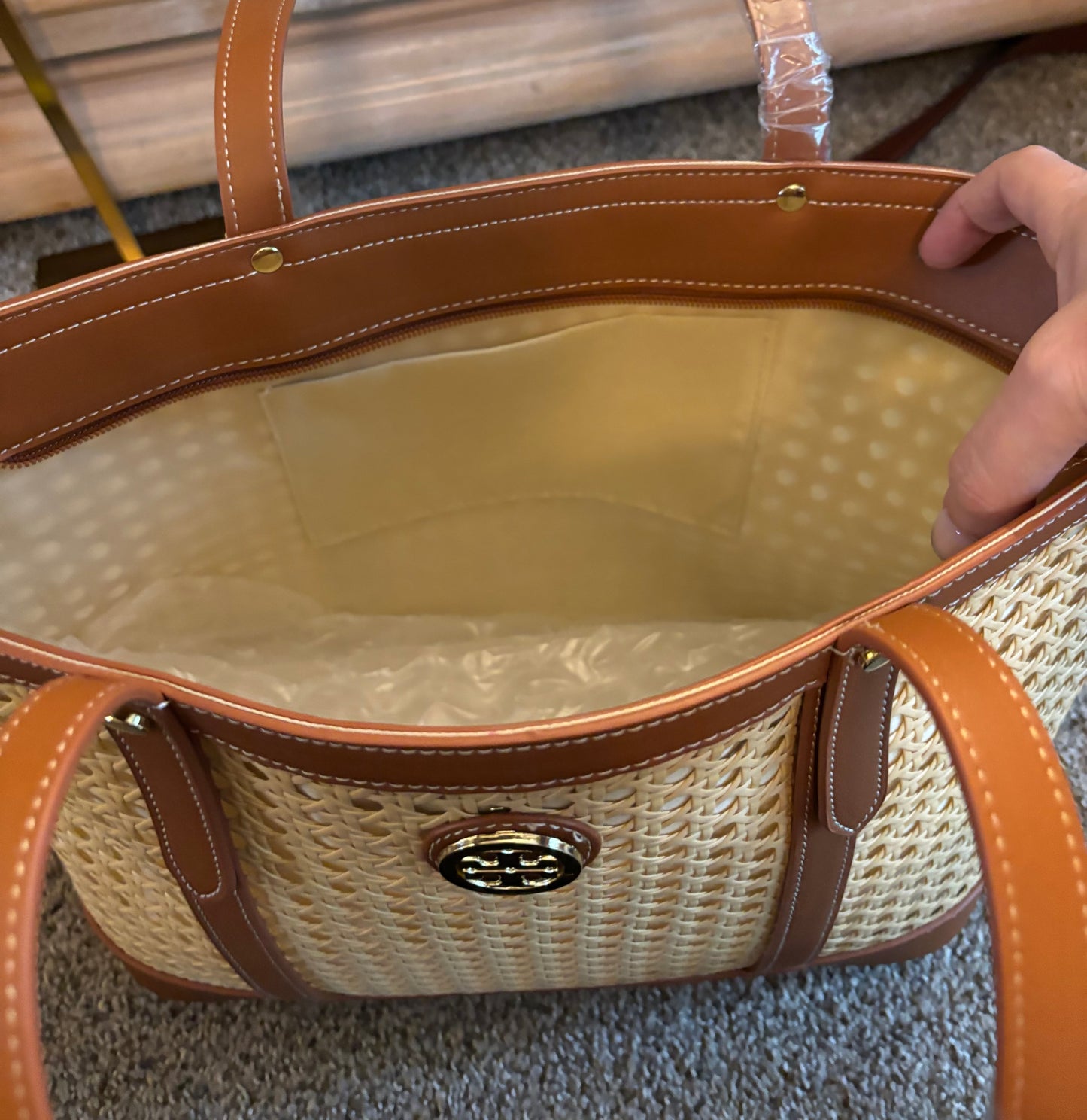 Tory Burch Tan/Brown Tote Bag Shoulder 2429