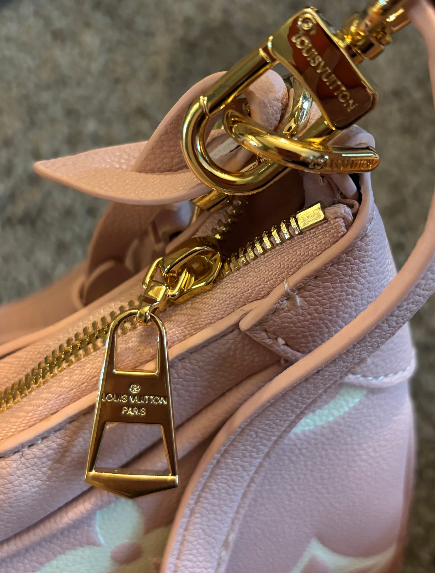 LV Pale Pink/White Shoulder/Crossbody 2466