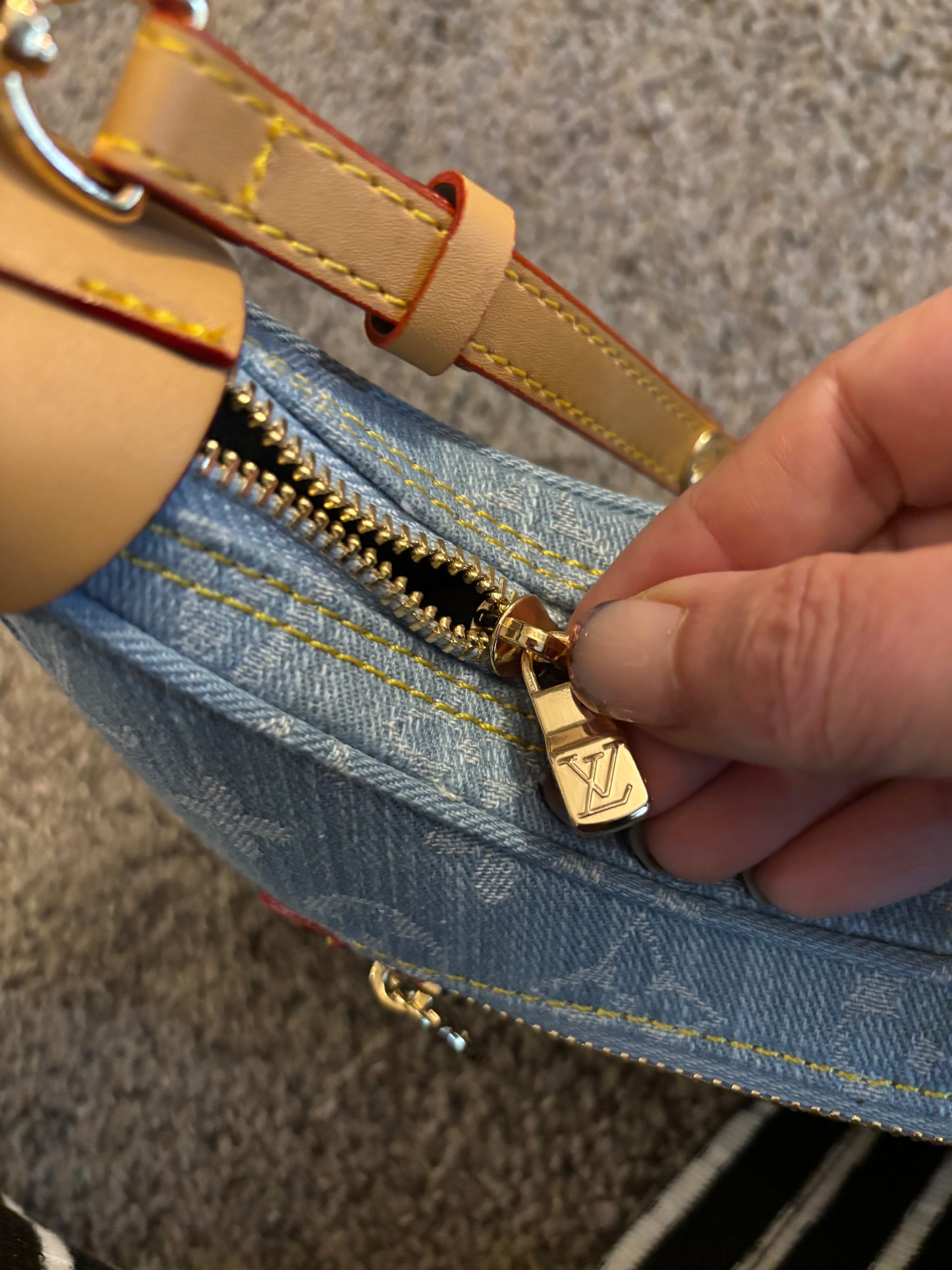 LV Small Denim Shoulder Bag/Crossbody 2468