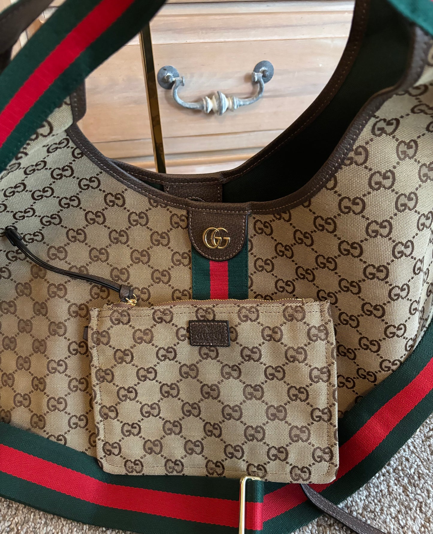Gucci Medium GG Canvas Brown Mono Tote Bag 2683