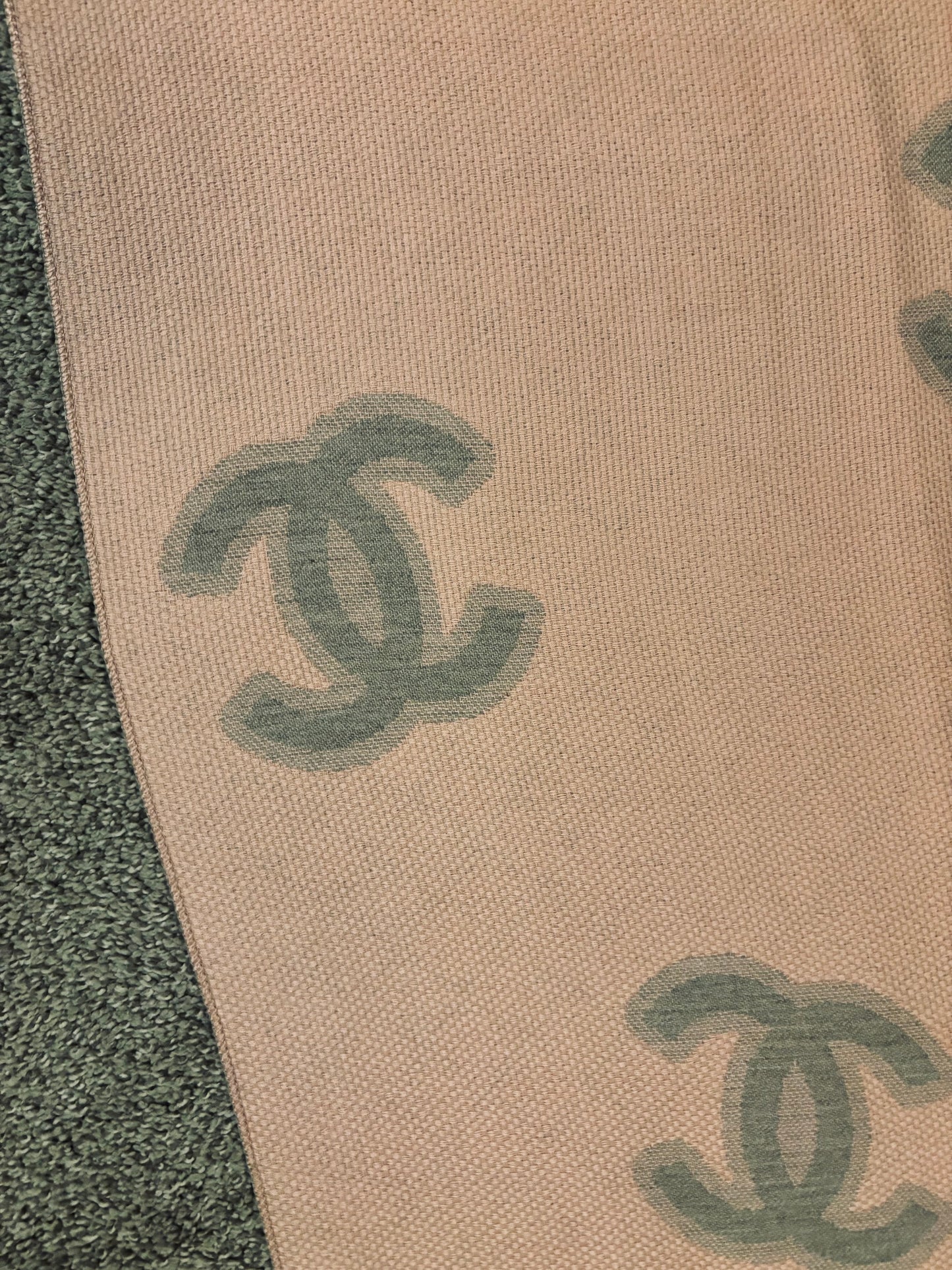 Chanel Pink/Grey Cashmere/Silk Scarf 2367