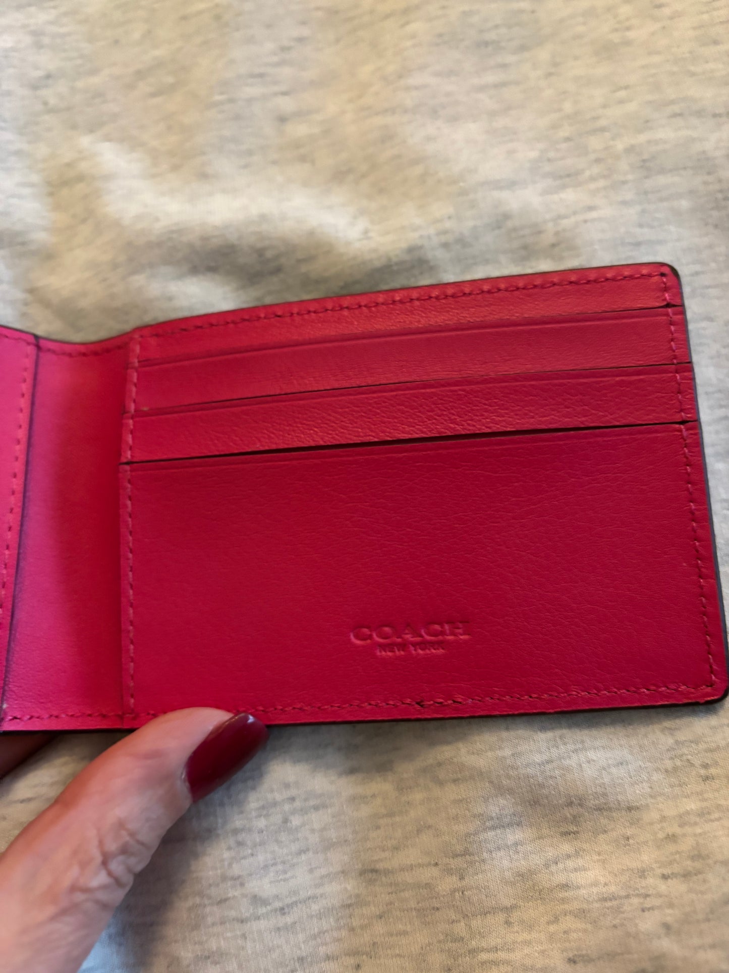Coach Brown Wallet Hot pink Interior 2380