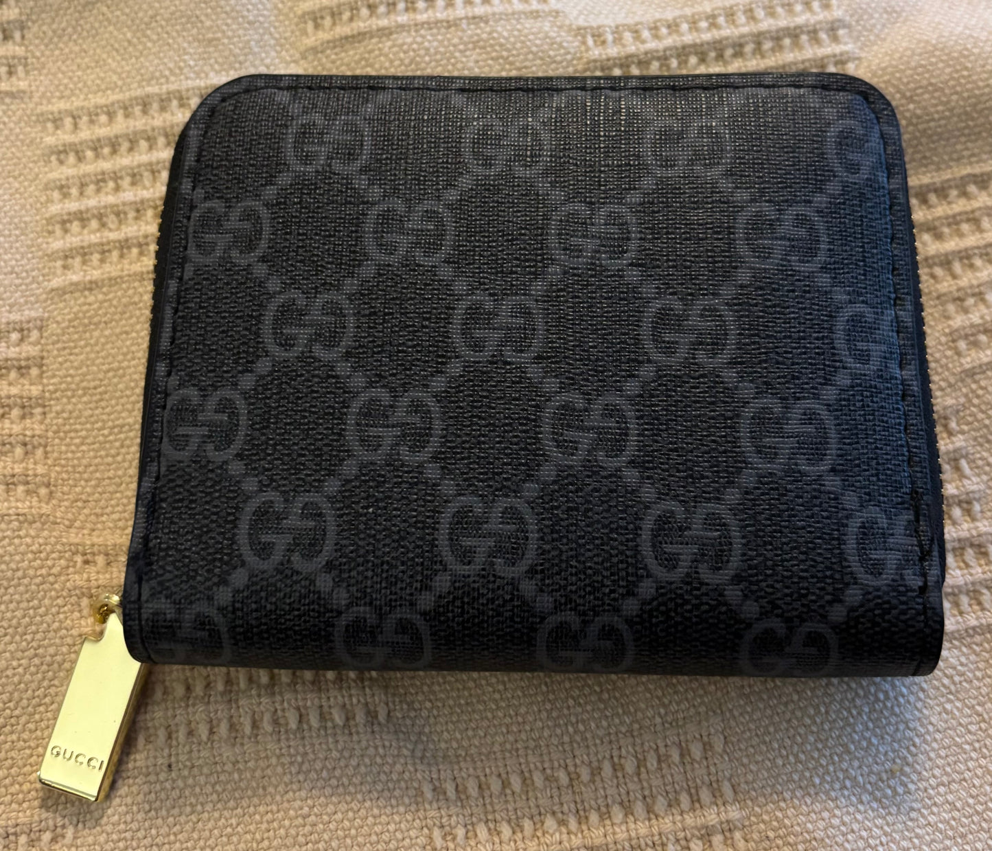 Gucci Black Mono Wallet 2425
