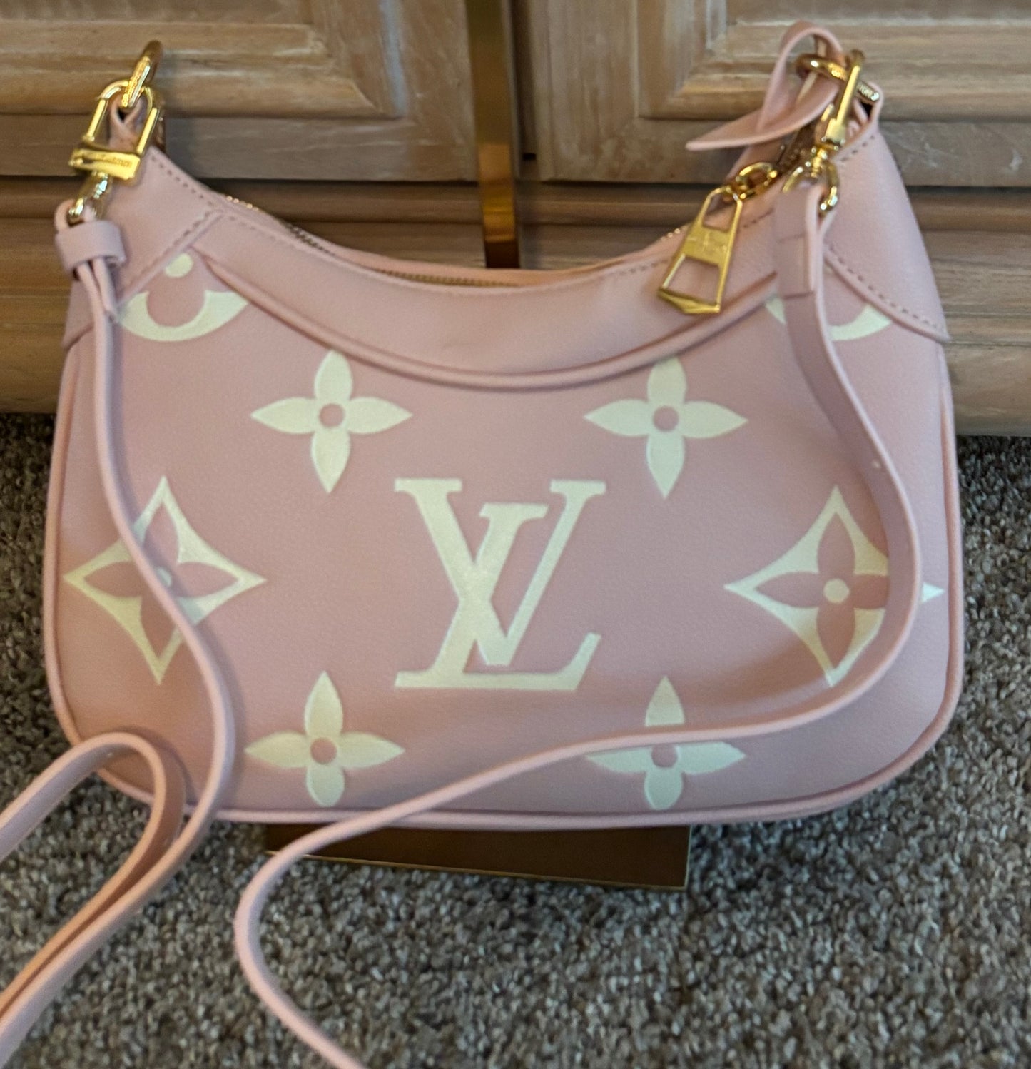 LV Pale Pink/White Shoulder/Crossbody 2466