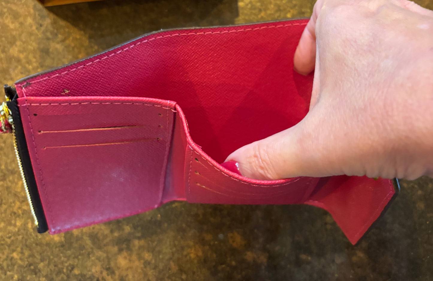 Small LV Wallet mono