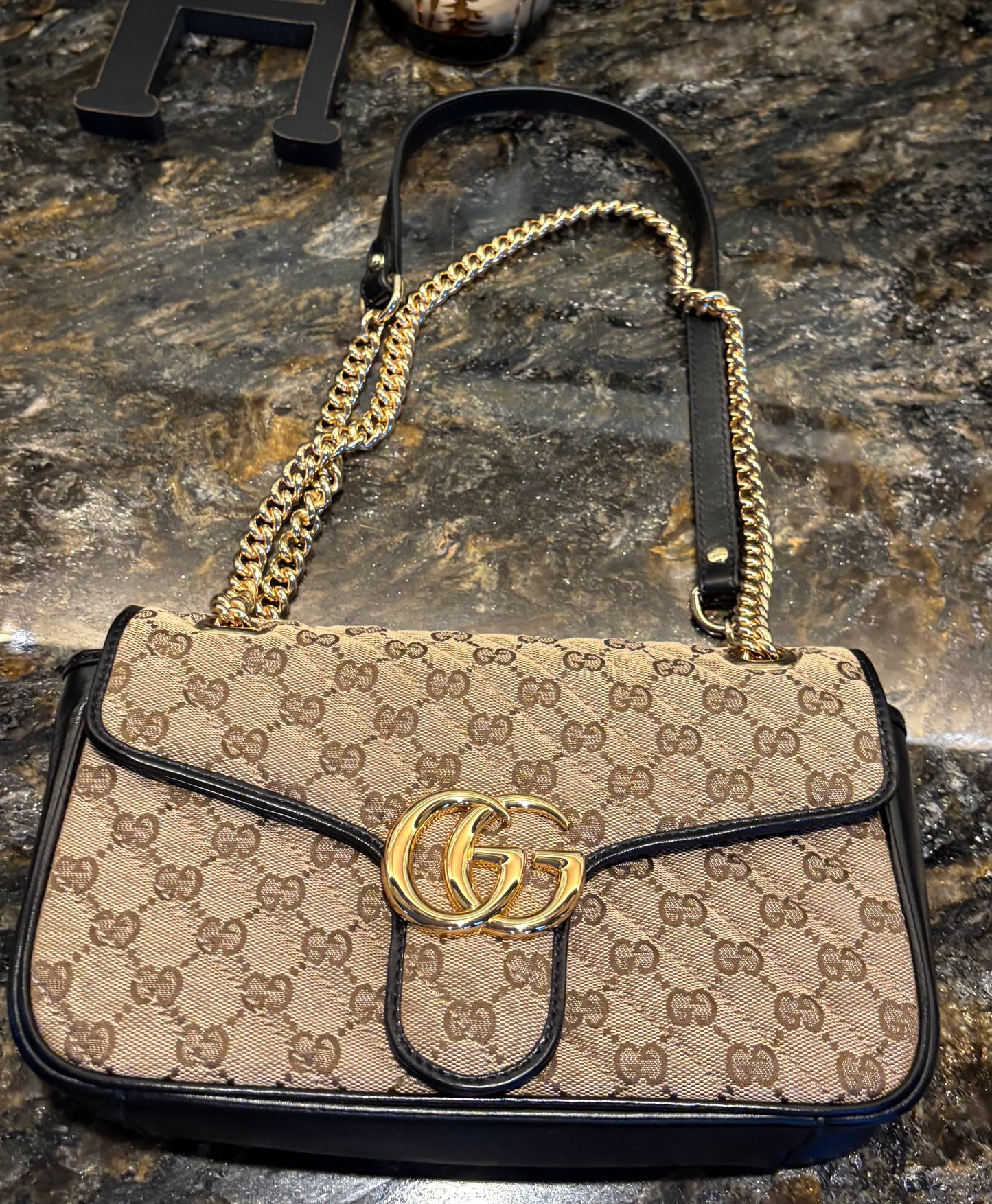 GG brown Monogram flap regular or crossbody