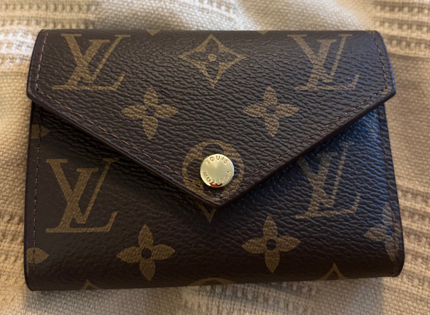 LV Mono Snap Wallet 2473