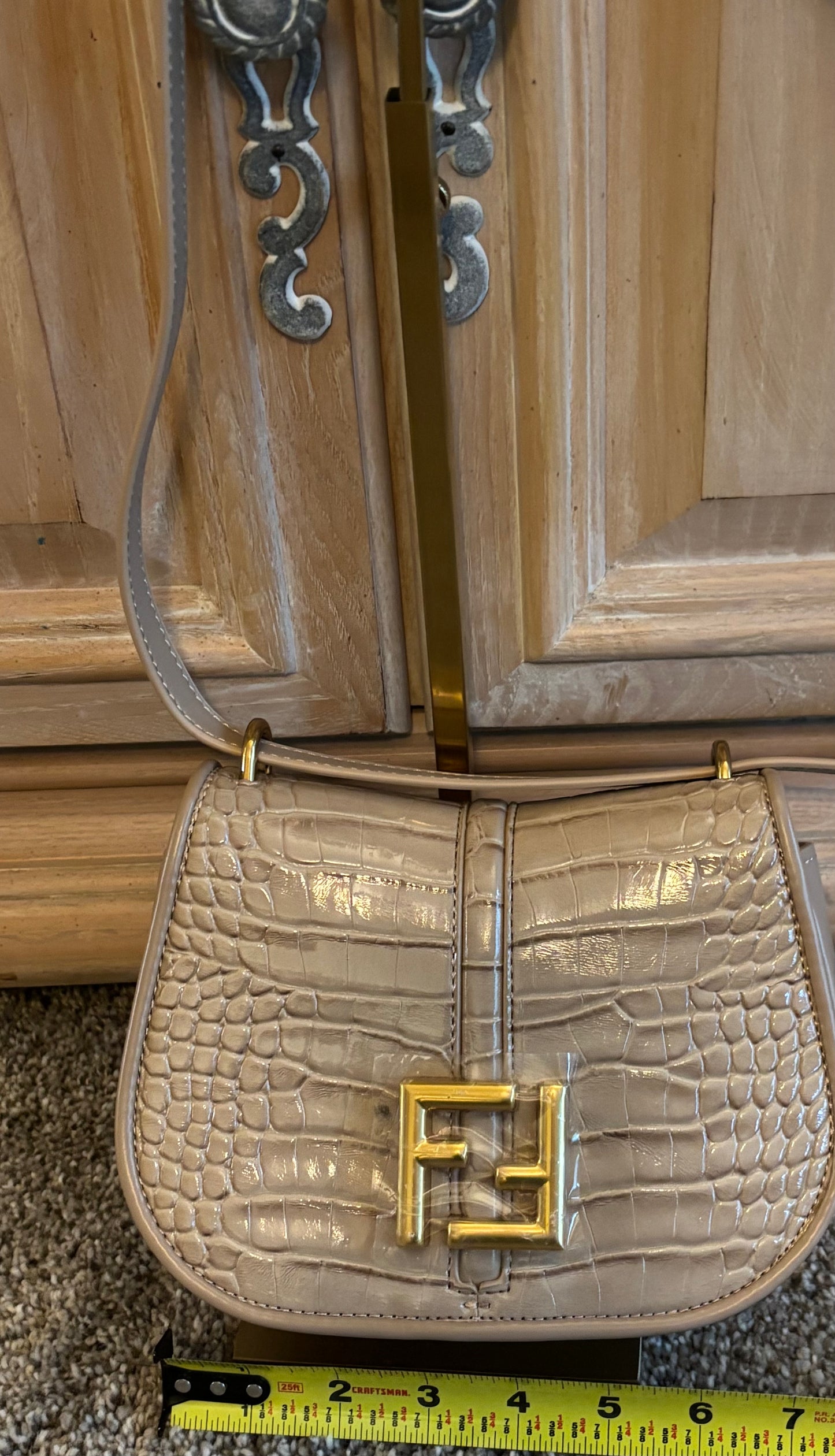 Fendi Tan/Gold Hardware Crossbody 2478