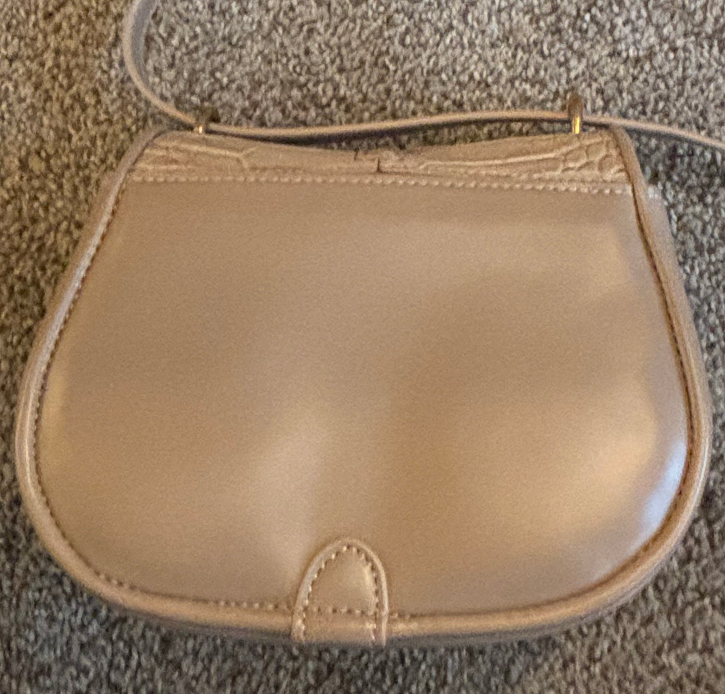 Fendi Tan/Gold Hardware Crossbody 2478