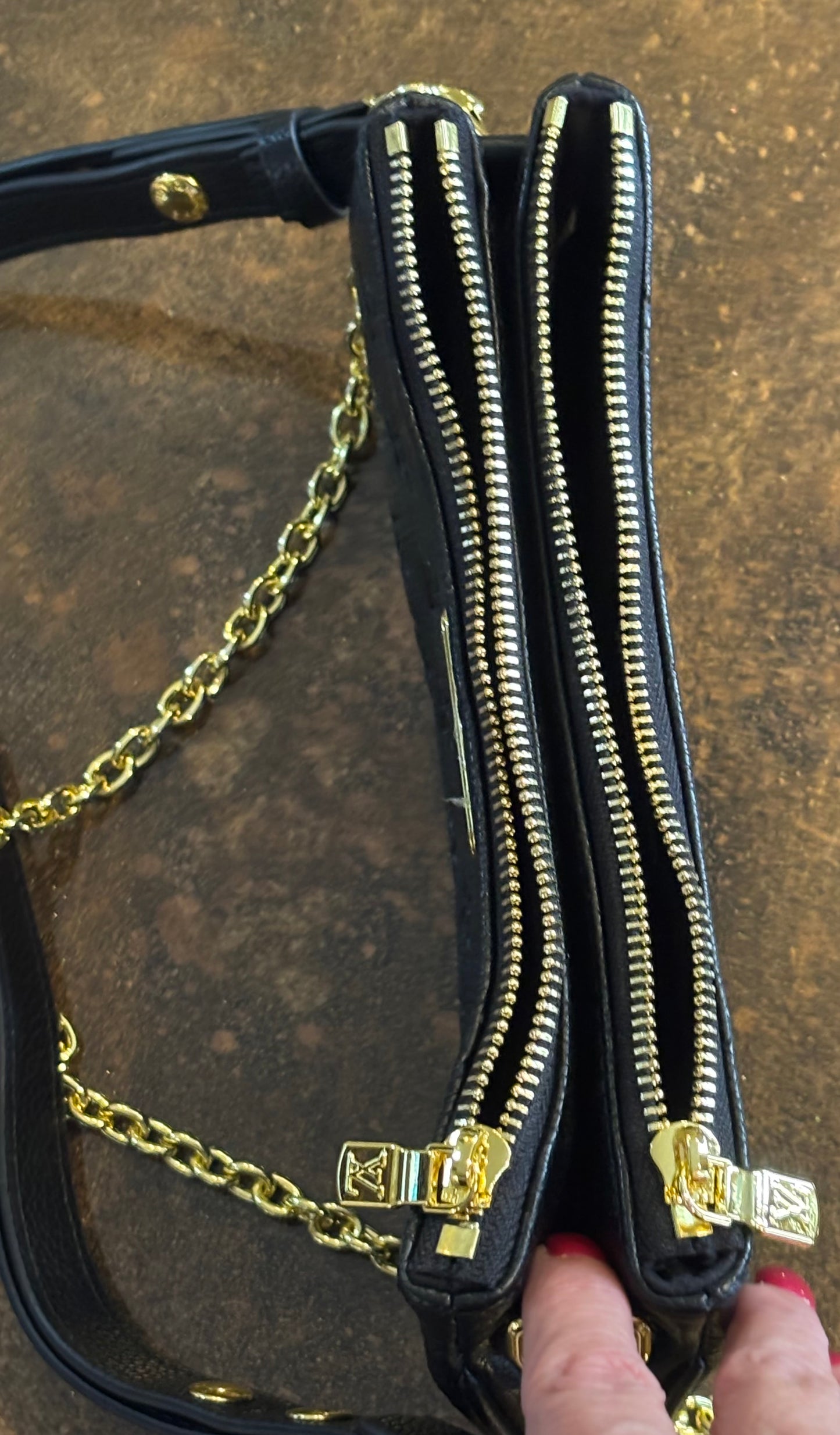 LV Black Zip Regular/Crossbody