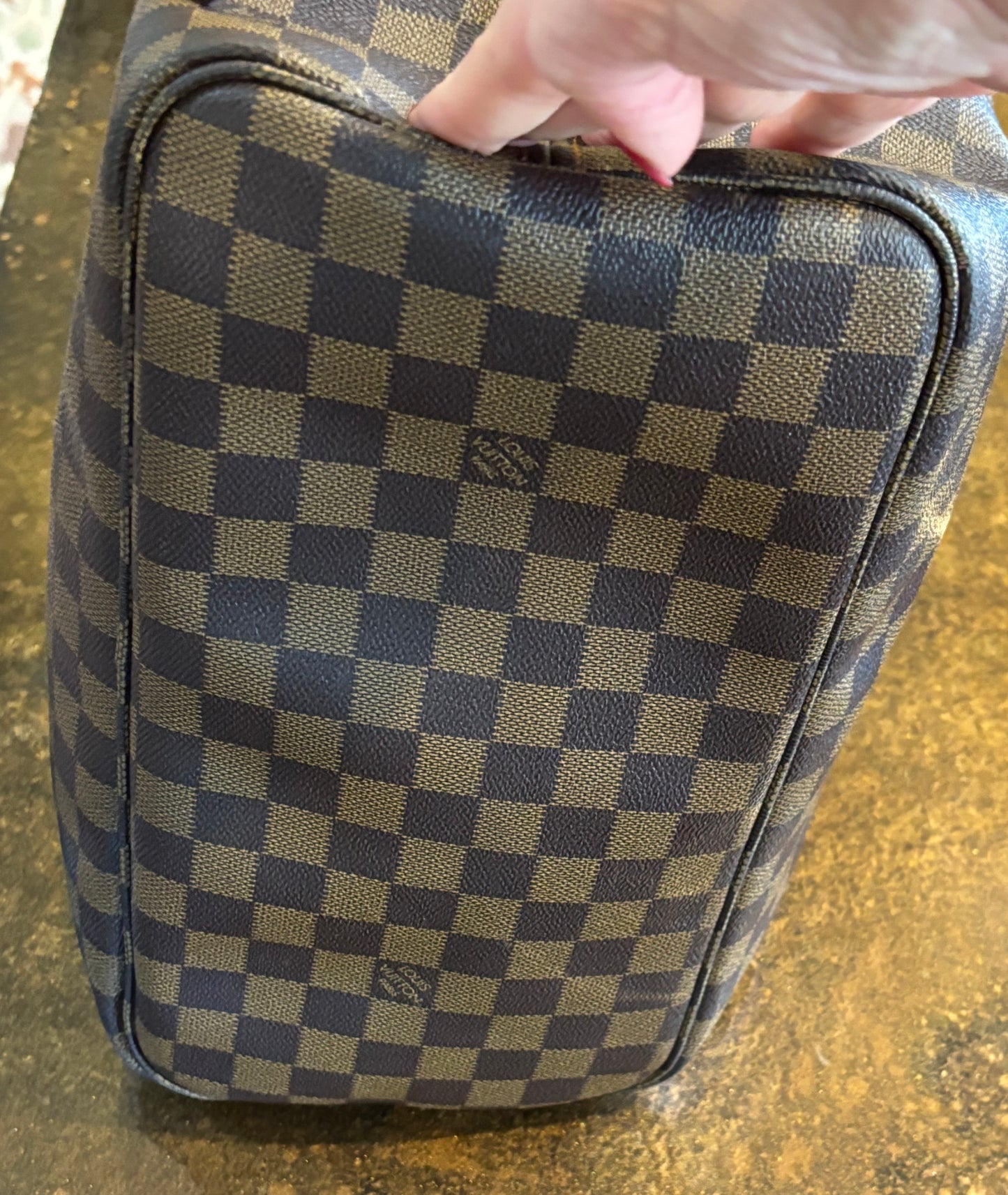 LV Damier Neverfull