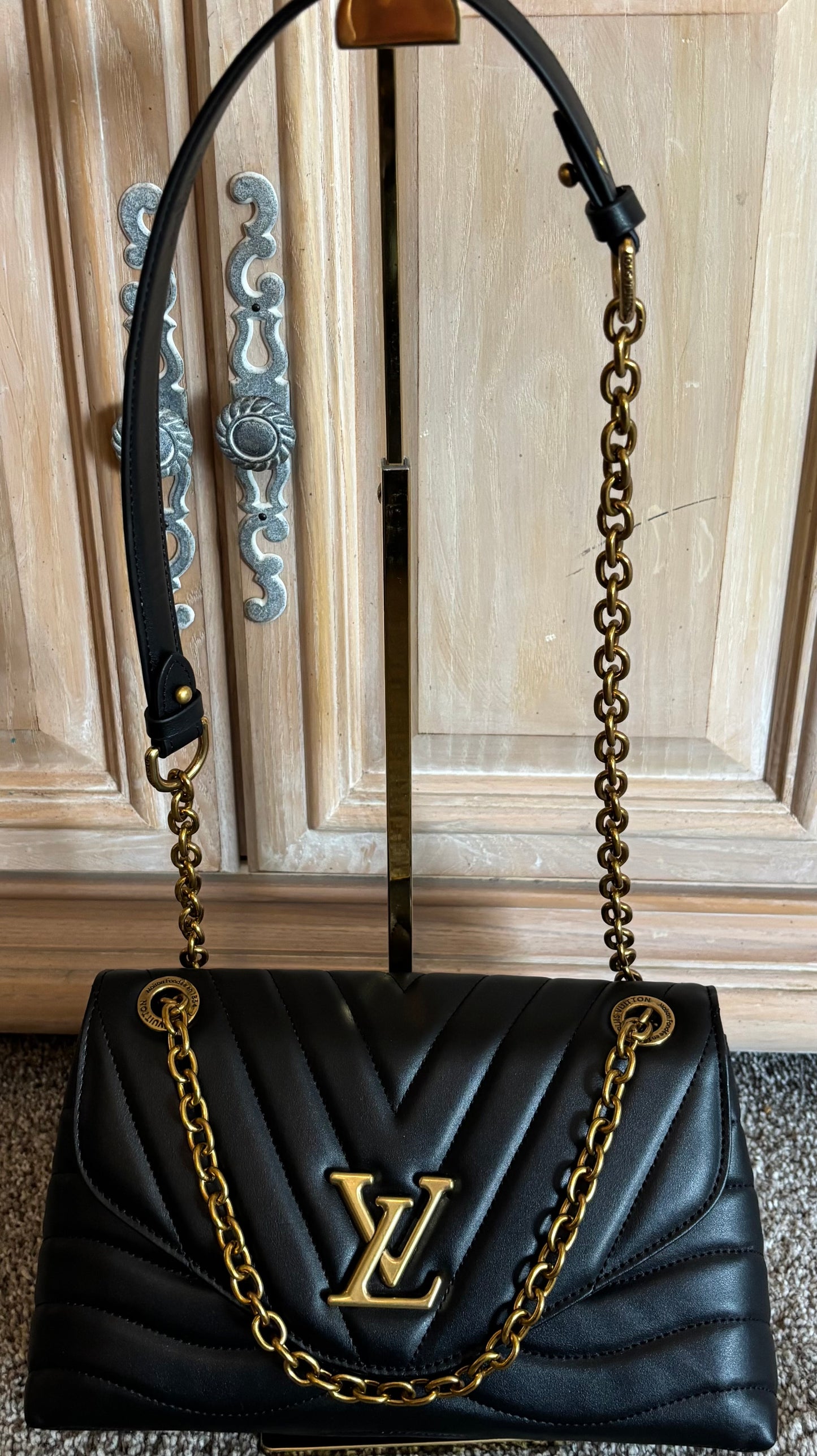 LV New Wave Chain Bag Black 2586