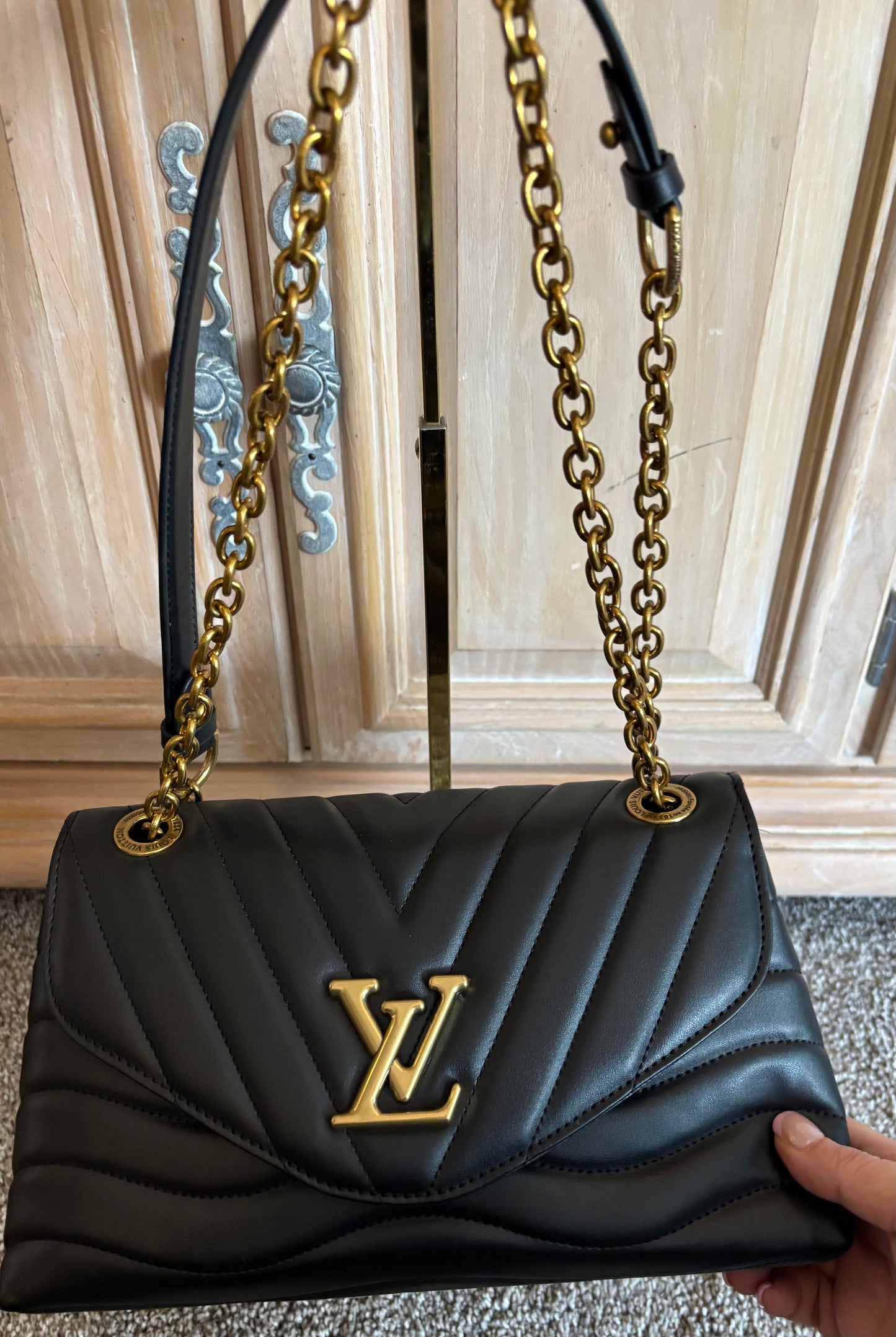 LV New Wave Chain Bag Black 2586