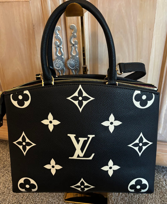 LV Palais Black/Cream Double Handle/Crossbody 2596