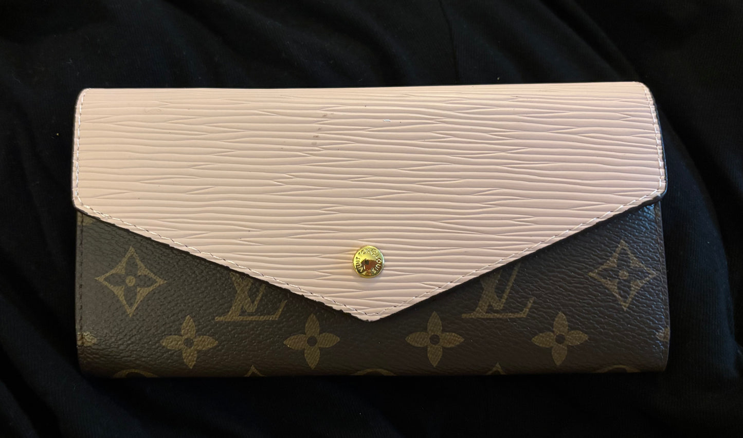 LV Mono/Light Pink large Wallet 2606