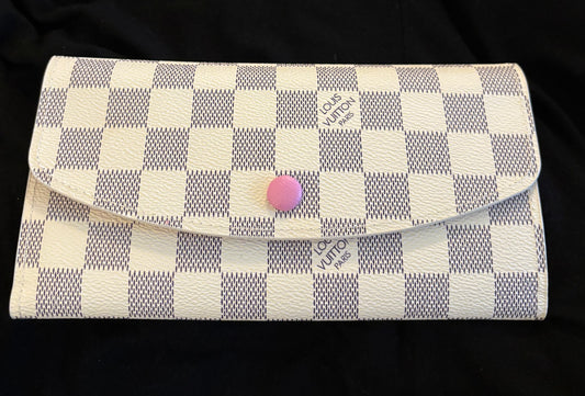 LV White Damier Wallet Large 2607