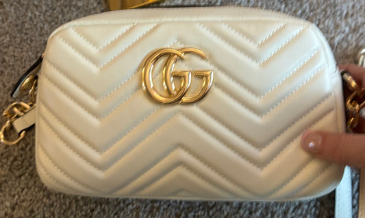 Gucci White Marmont Crossbody 2611