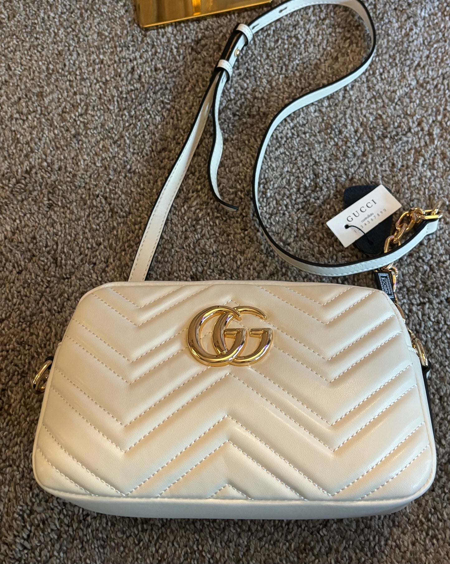 Gucci White Marmont Crossbody 2611