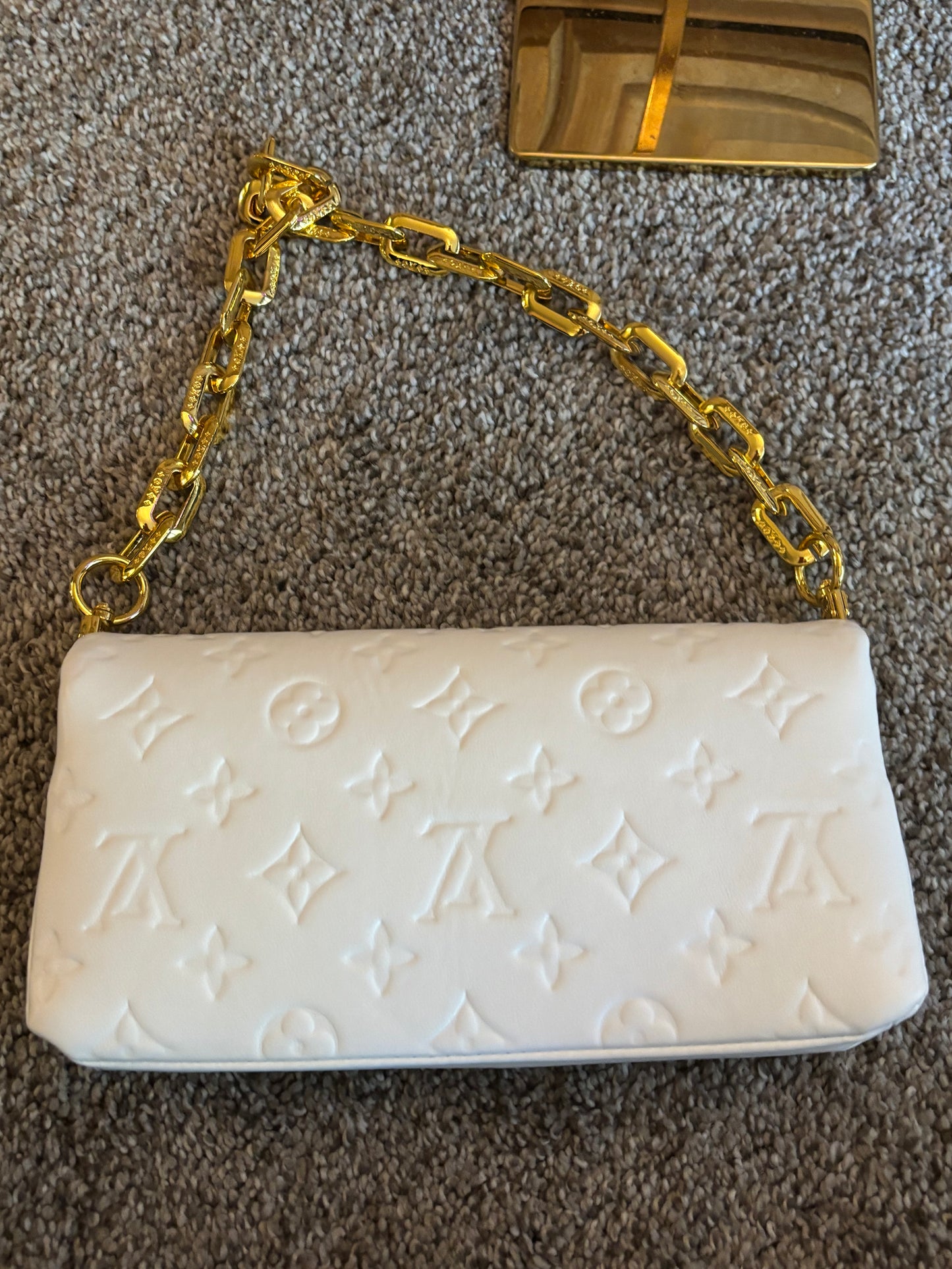 LV White Pochette Coussin 2616