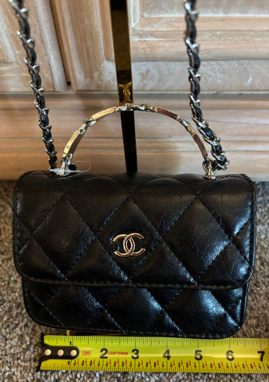 Chanel Quilted Mini Crossbody Black 2619