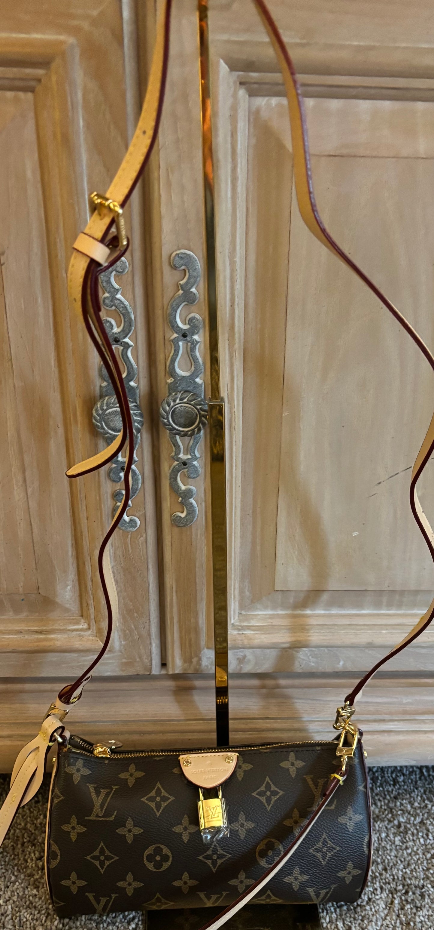 LV Brown Mono Shoulder/Crossbody 2630