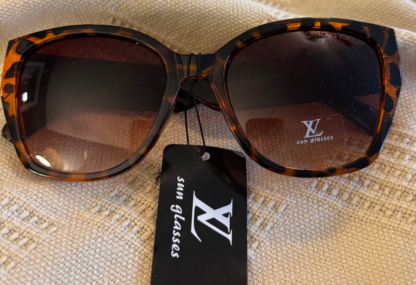 LV Tortoise Shell Sunglasses 2644