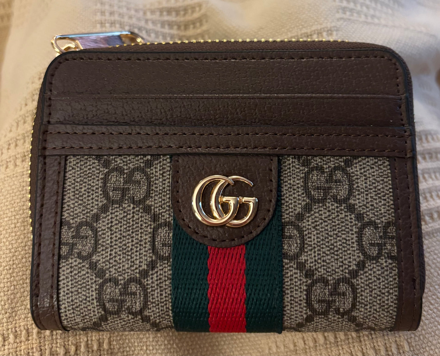 Gucci Mono Small Zip Wallet 2648