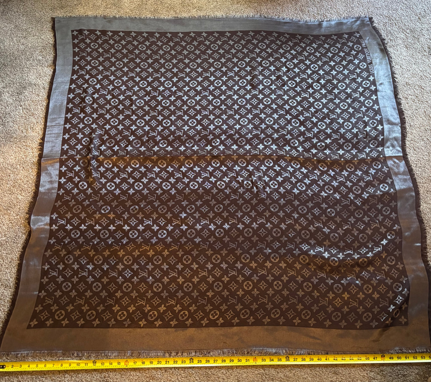 LV 54"x54" Scarf 50% Silk Shawl 2658