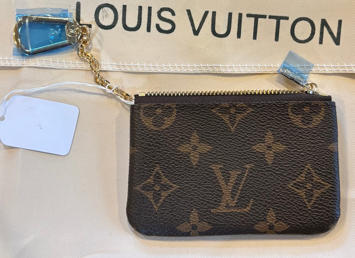 LV Zippered Key Pouch Mono