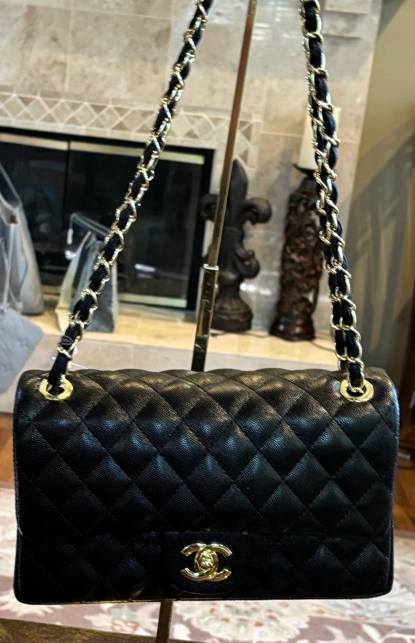 Chanel Med Flag Shoulder/Crossbody Black