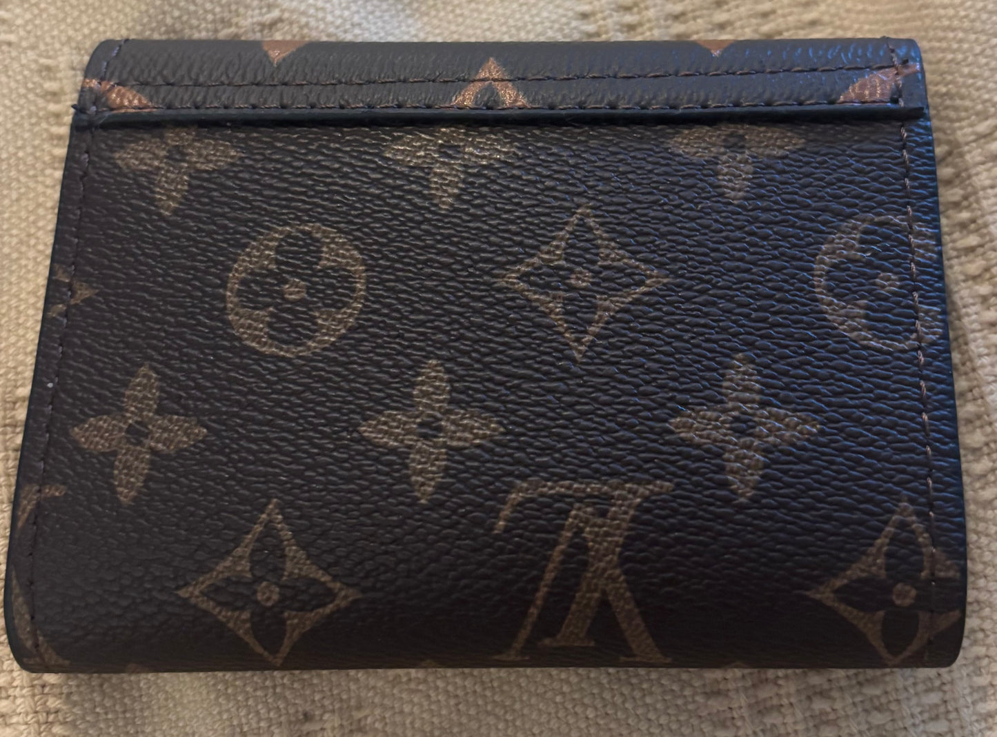 LV Louis Vuitton Mono Snap Wallet Small 2700