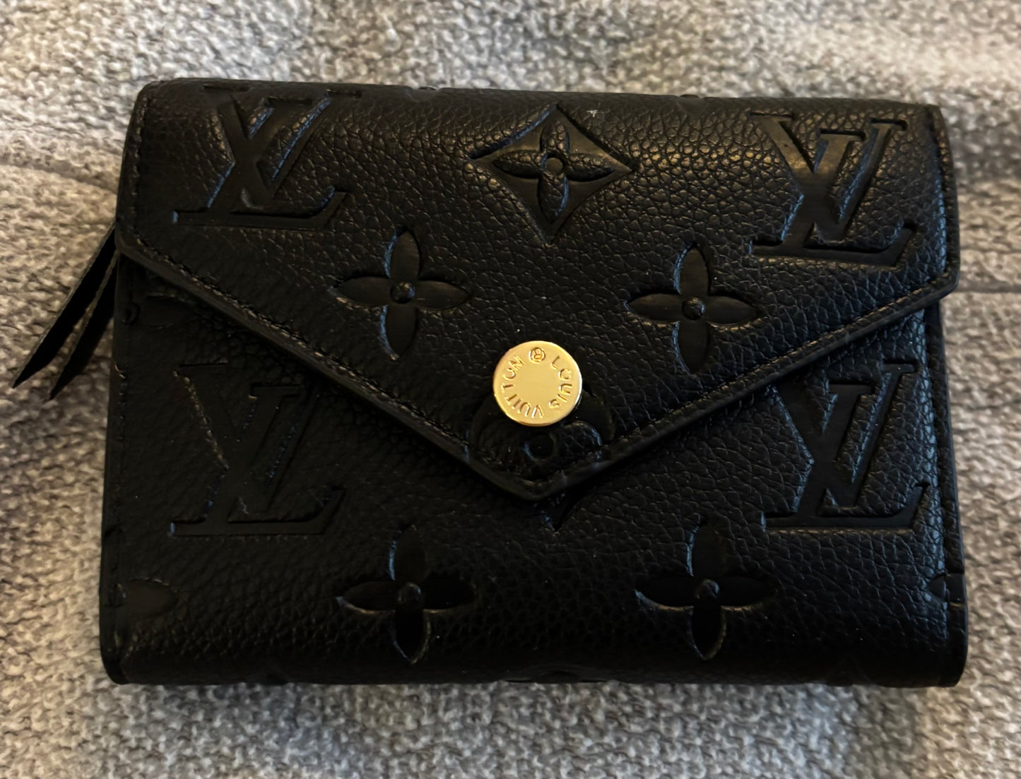 LV Black Mono Snap Wallet 2321