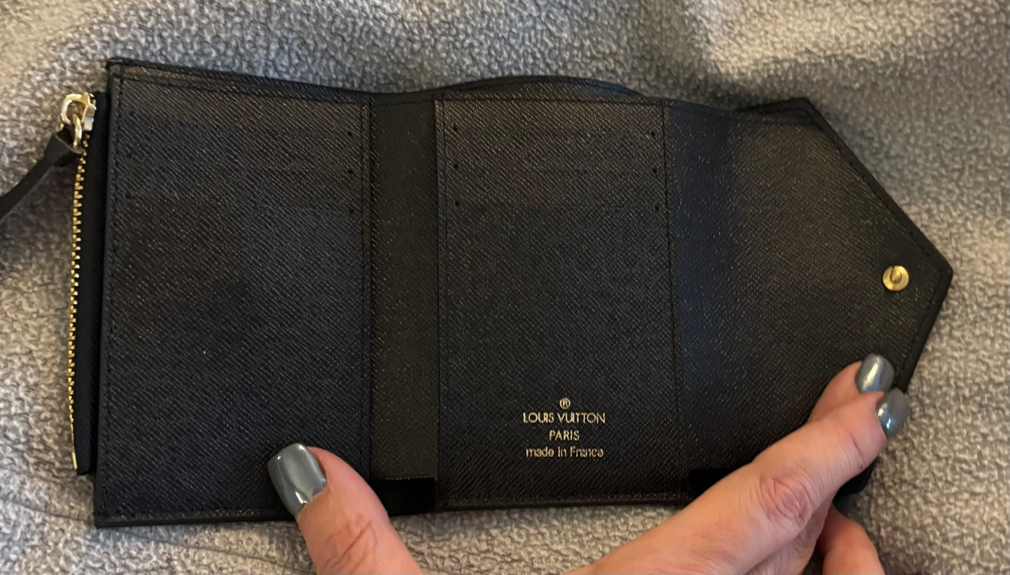 LV Black Mono Snap Wallet 2321