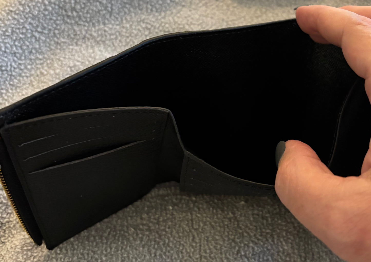 LV Black Mono Snap Wallet 2321