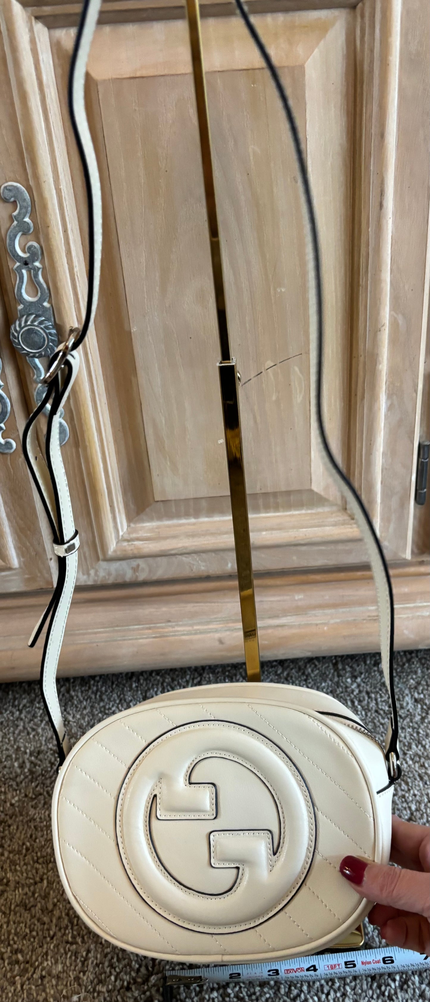 Gucci Leather Blondie Crossbody 2377