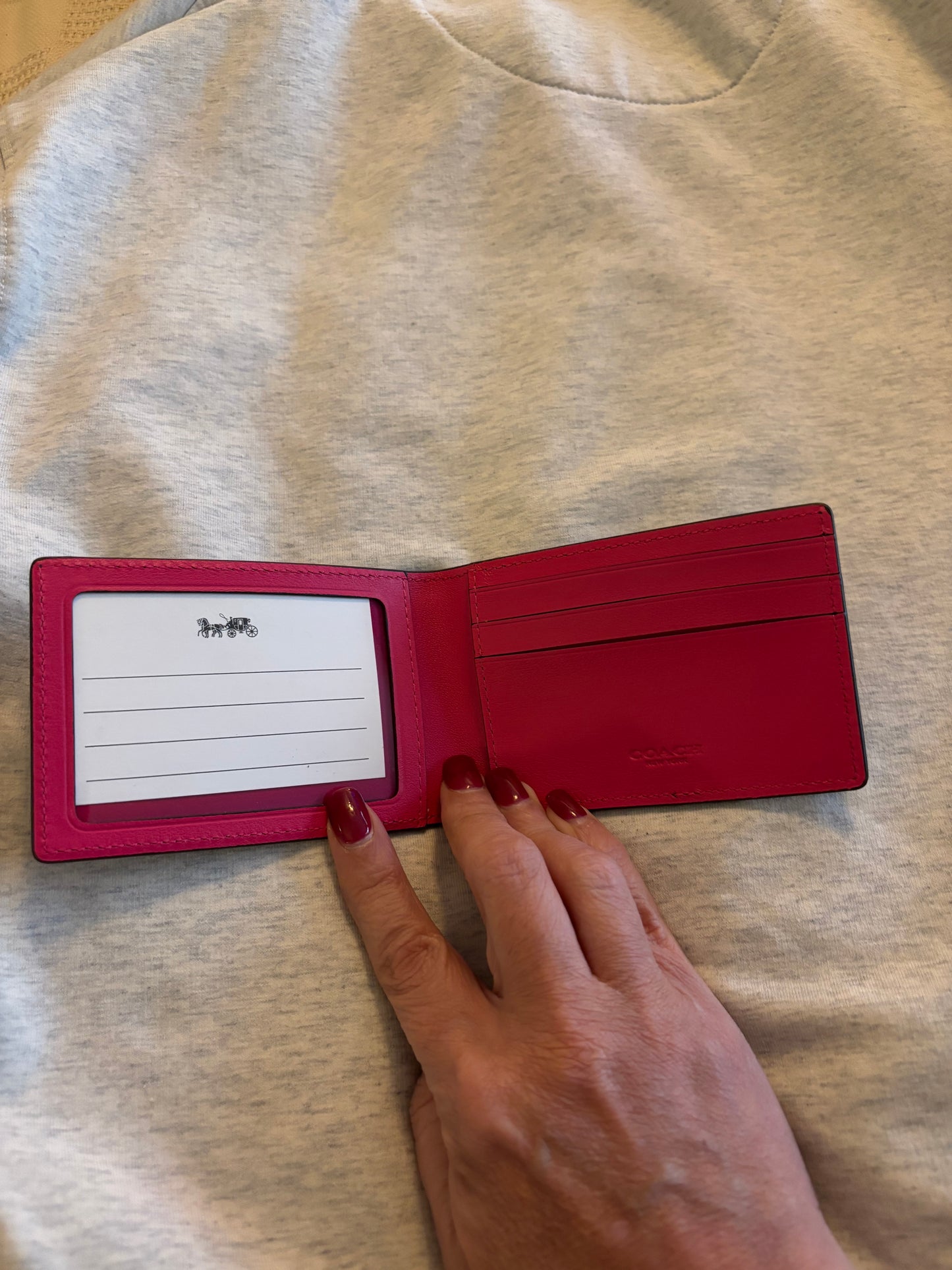 Coach Brown Wallet Hot pink Interior 2380