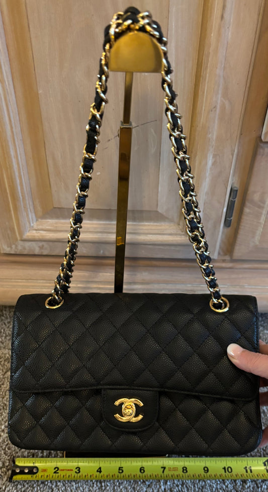 Chanel Black Leather Quilted Handbag/Crossbody Gold Hardware