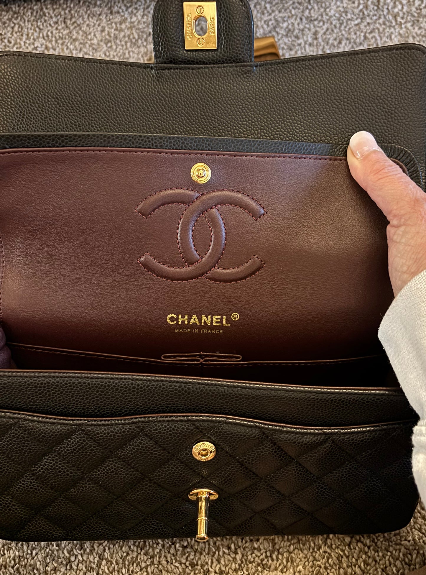 Chanel Black Leather Quilted Handbag/Crossbody Gold Hardware