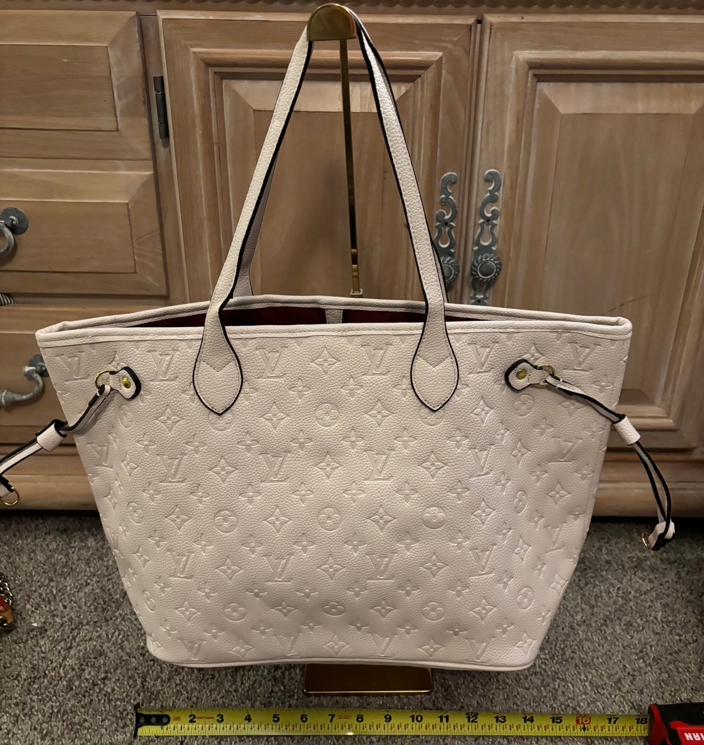 LV Off White Neverfull Shoulder Bag 2394