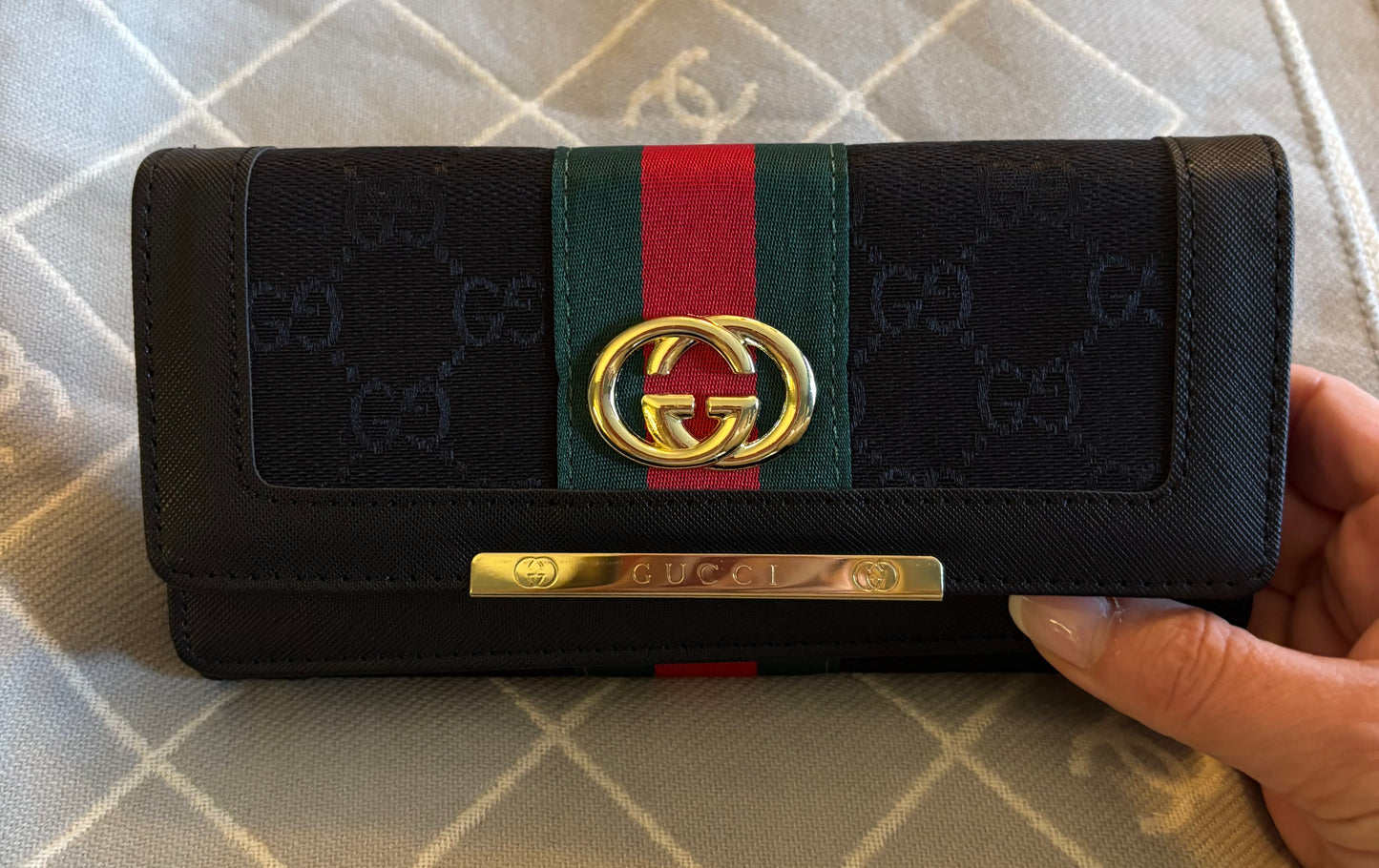 Gucci Large Black Stripe Wallet 2401